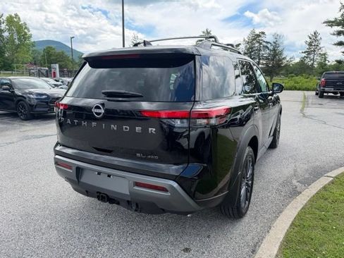 New 2026 Nissan Pathfinder SL AWD/4WD image 5