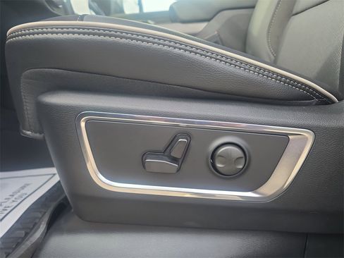 New 2026 RAM 1500 Laramie w/ Night Edition image 13