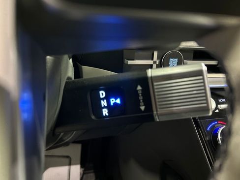 Used 2024 Hyundai Santa Fe Calligraphy image 18