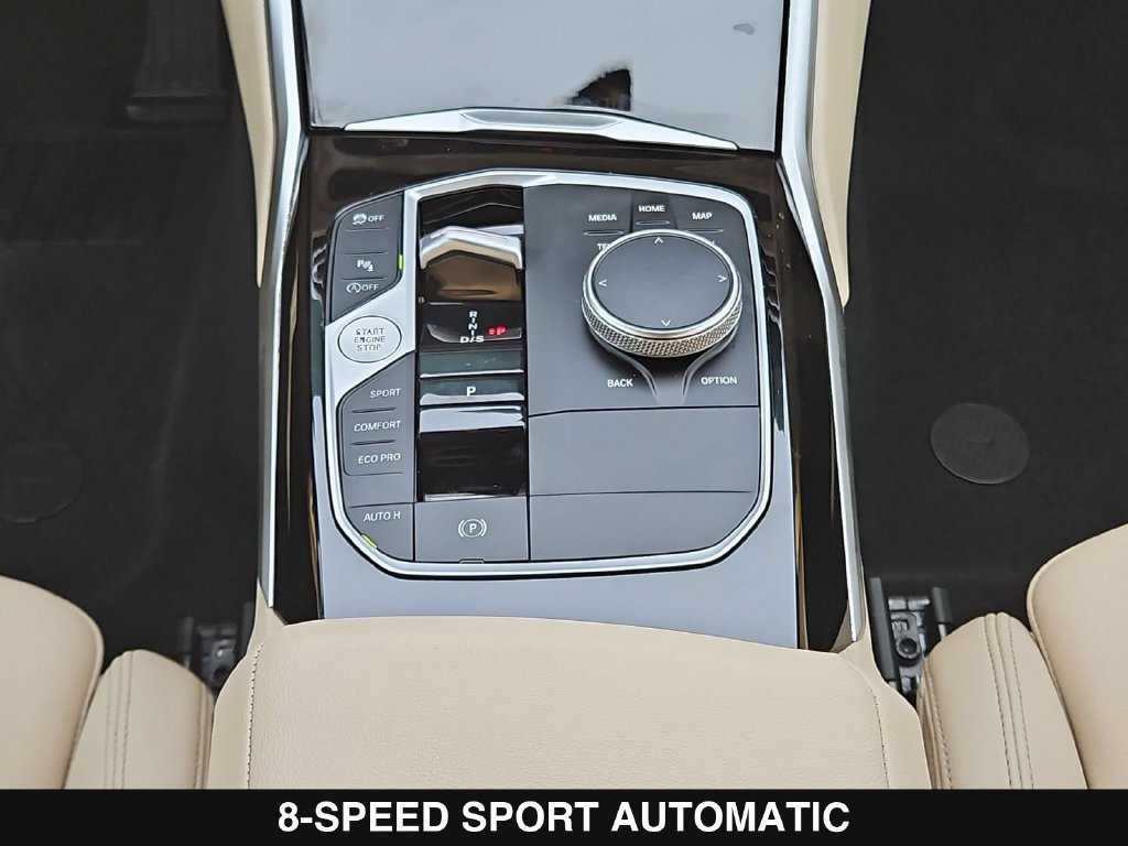Used 2023 BMW 330i Sedan w/ Premium Package RWD image 21