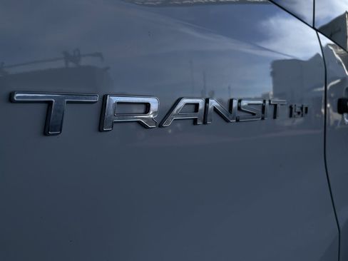 Used 2019 Ford Transit 150 XL image 9
