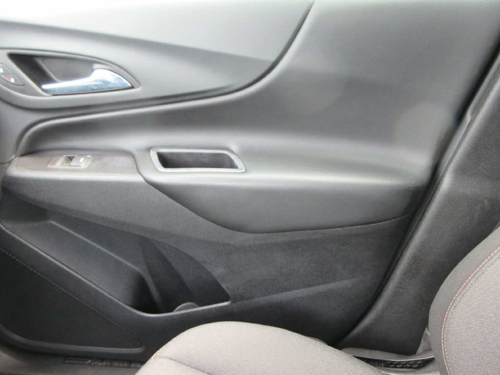 Certified 2020 Chevrolet Equinox LT FWD image 32