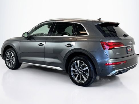Used 2022 Audi Q5 2.0T Premium w/ Convenience Package AWD/4WD image 7