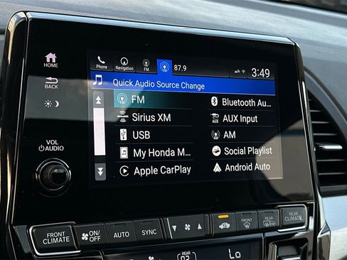 Certified 2023 Honda Odyssey Touring image 23