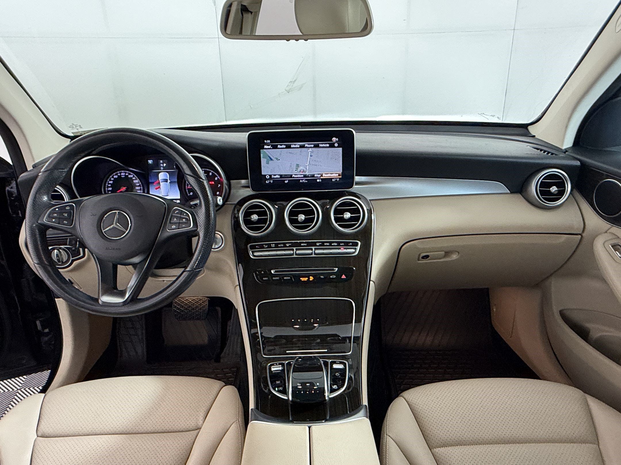 Used 2019 Mercedes-Benz GLC 300 4MATIC image 16