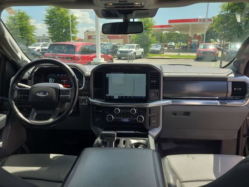 Used 2021 Ford F150 Lariat RWD image 16