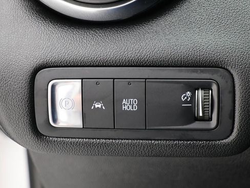 Used 2024 Chevrolet Blazer EV LT image 26