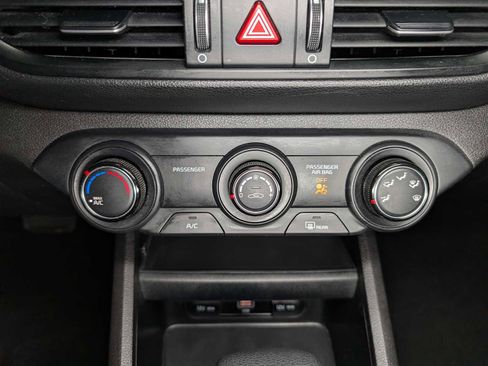 Certified 2023 Kia Forte LXS w/ LXS Technology Package FWD image 29