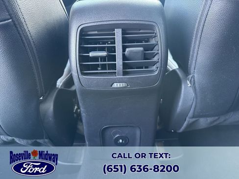 Used 2023 Ford Escape Platinum w/ Premium Technology Package image 33