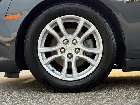 Used 2015 Chevrolet Camaro LS RWD image 29