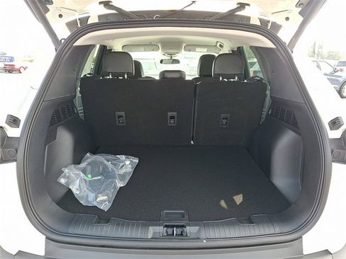New 2025 Ford Escape SE image 19