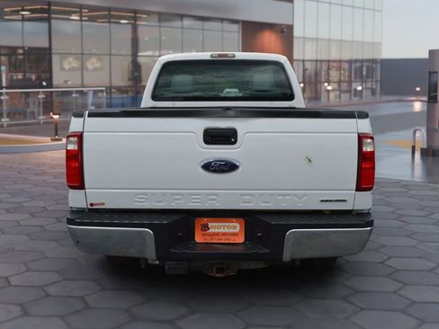 Used 2015 Ford F250 XL w/ XL Value Package image 6