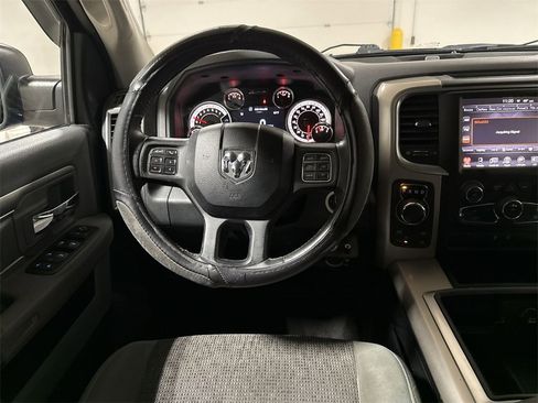 Used 2015 RAM 1500 Big Horn image 11
