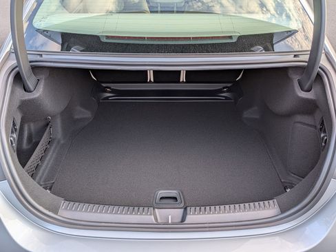 New 2026 Mercedes-Benz E 350 4MATIC Sedan image 32