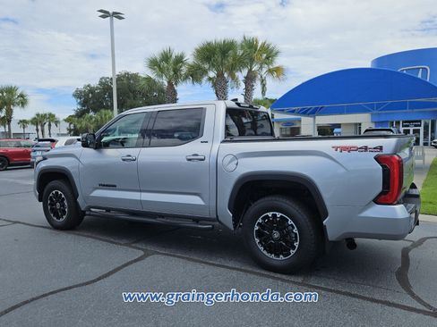 Used 2022 Toyota Tundra SR5 w/ TRD Off-Road Package AWD/4WD image 3