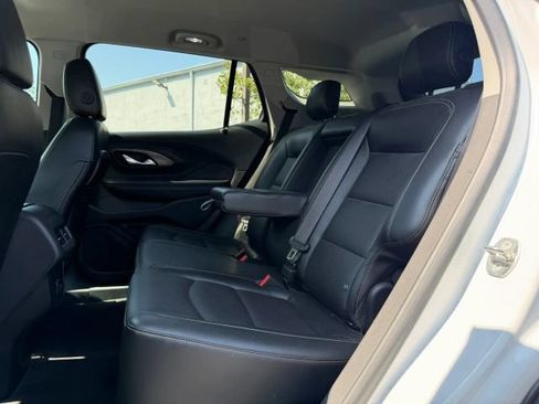 Used 2019 GMC Terrain SLT w/ Preferred Package AWD/4WD image 21