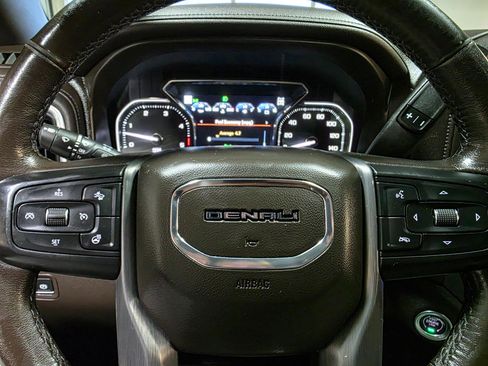 Used 2021 GMC Sierra 2500 Denali w/ Denali Black Diamond Edition image 45