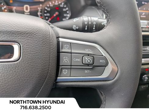 Used 2026 Jeep Compass Limited AWD/4WD image 25