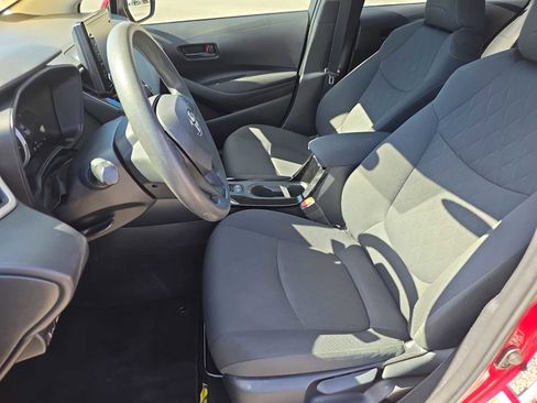 Used 2022 Toyota Corolla LE w/ LE Convenience Package image 19
