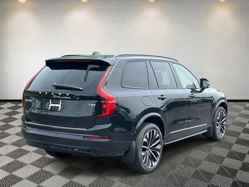 New 2026 Volvo XC90 T8 Ultra w/ Lounge Package AWD/4WD image 3