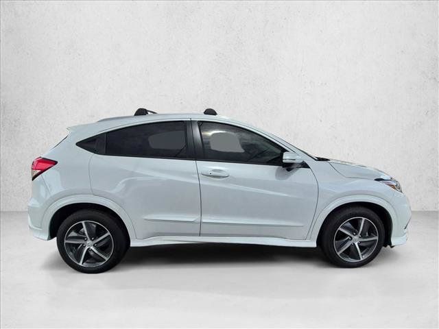 Used 2019 Honda HR-V Touring image 4