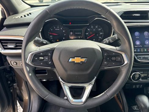 Used 2022 Chevrolet TrailBlazer ACTIV w/ Sun and Liftgate Package FWD image 22