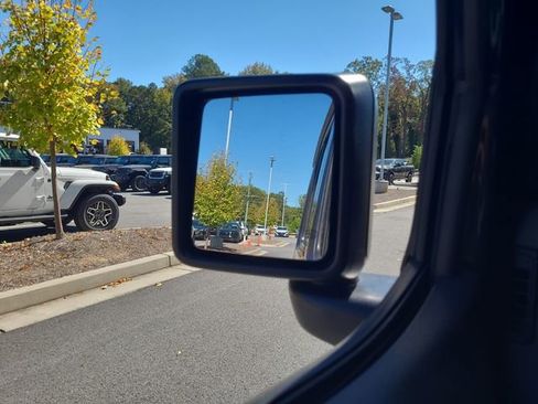 New 2025 Jeep Wrangler Sport S image 27