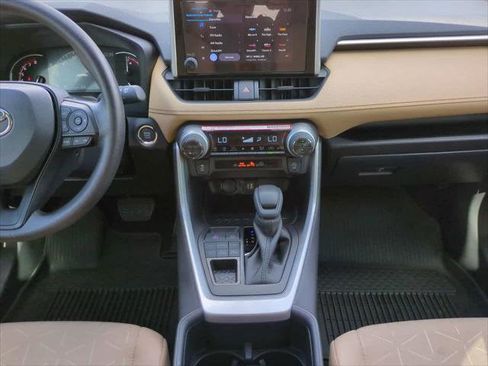 Certified 2025 Toyota RAV4 XLE image 18