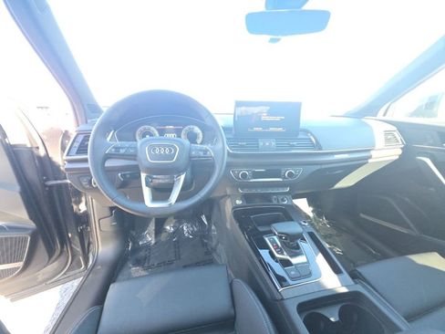 Used 2025 Audi Q5 2.0T Premium Plus w/ Premium Plus Package image 12