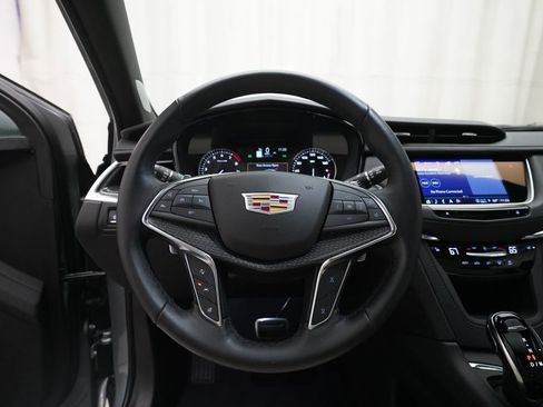 Used 2024 Cadillac XT5 Sportv AWD/4WD image 4