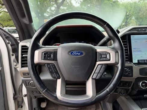 Used 2022 Ford F350 Platinum AWD/4WD image 7