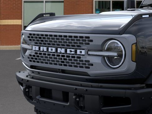 New 2026 Ford Bronco Badlands AWD/4WD image 19