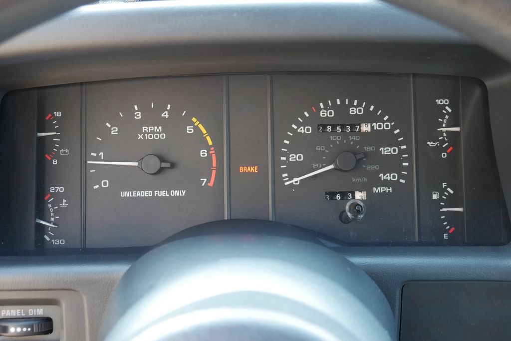 Used 1989 Ford Mustang GT RWD image 18