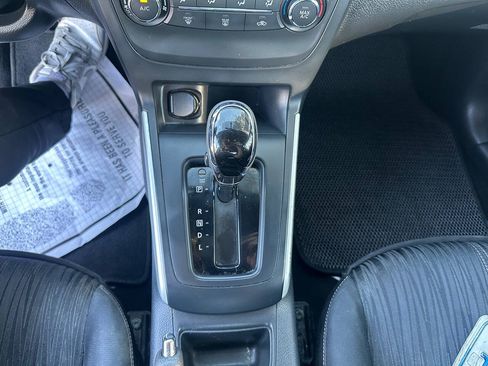 Used 2016 Nissan Sentra SV FWD image 15