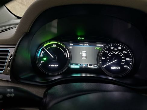 Used 2019 Kia Niro EX Premium w/ Sunroof Package image 21