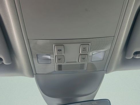 New 2026 Volkswagen Taos S image 38