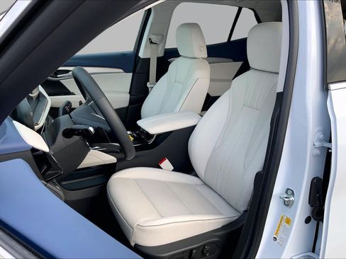Used 2026 Buick Envision Avenir AWD/4WD image 7