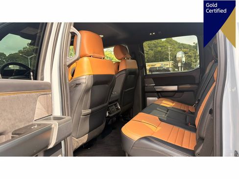 Used 2024 Ford F350 Platinum w/ FX4 Off-Road Package AWD/4WD image 11