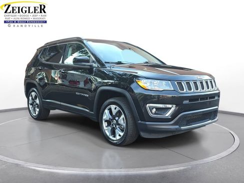 Certified 2020 Jeep Compass Limited AWD/4WD image 3