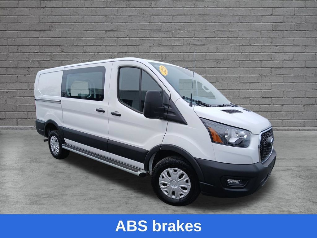 Used 2025 Ford Transit 250 Low Roof w/ Exterior Upgrade Package RWD image 9