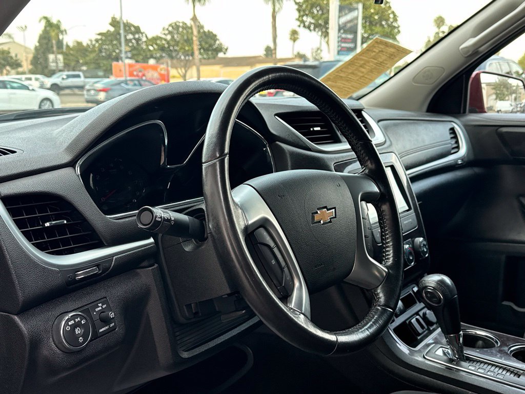 Used 2016 Chevrolet Traverse LT FWD image 10