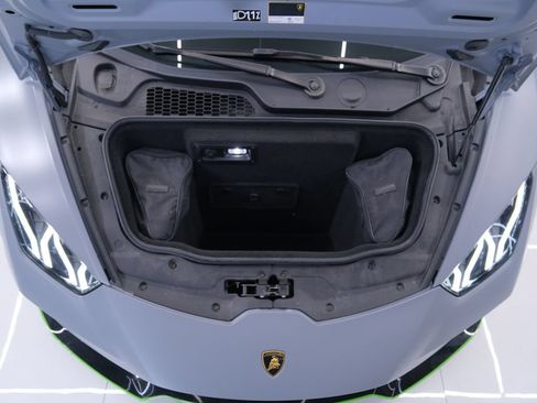 Used 2023 Lamborghini Huracan EVO RWD image 47