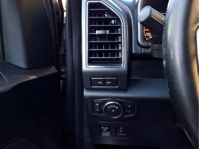 Used 2018 Ford F150 XLT w/ Equipment Group 302A Luxury AWD/4WD image 13