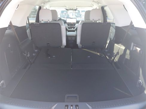 New 2026 Ford Explorer Active w/ Active Comfort Package image 26