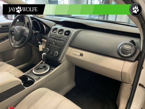 Used 2010 MAZDA CX-7 i Sport w/ Convenience Pkg FWD image 17