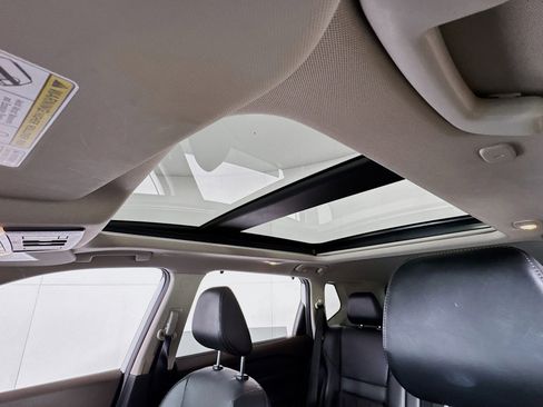 Used 2023 Nissan Rogue Platinum w/ Platinum Premium Package image 6