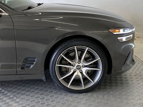Used 2023 Genesis G70 3.3T image 10