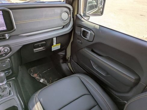 New 2025 Jeep Wrangler Unlimited Rubicon 392 image 17