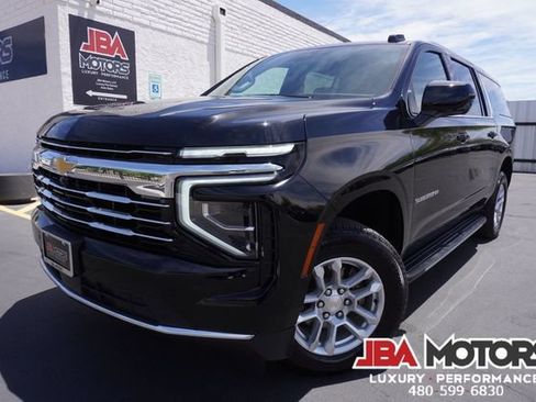 Used 2025 Chevrolet Suburban LT RWD image 58