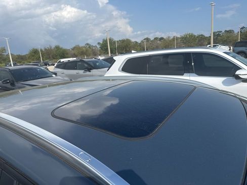 Used 2024 MAZDA CX-30 AWD 2.5 S w/ Preferred Package image 3